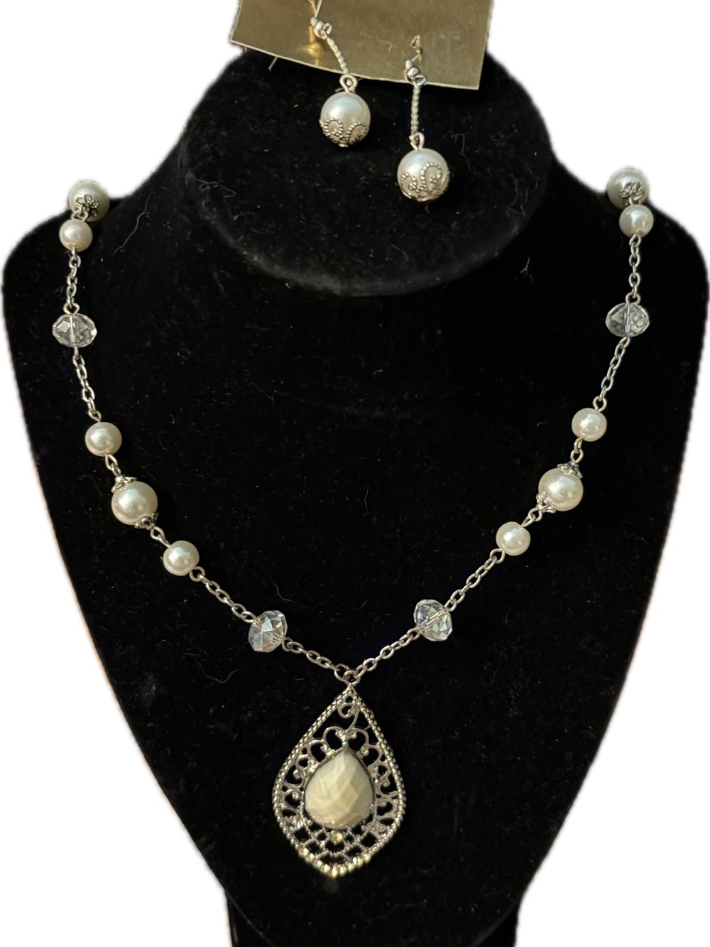 Classic Pearl Teardrop Pendant Necklace and Earrings - Silver